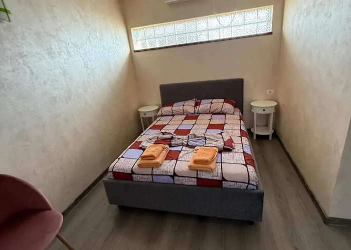 Pensión Casa Florenta 3*