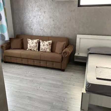 Konukevi Casa Florenta 3*